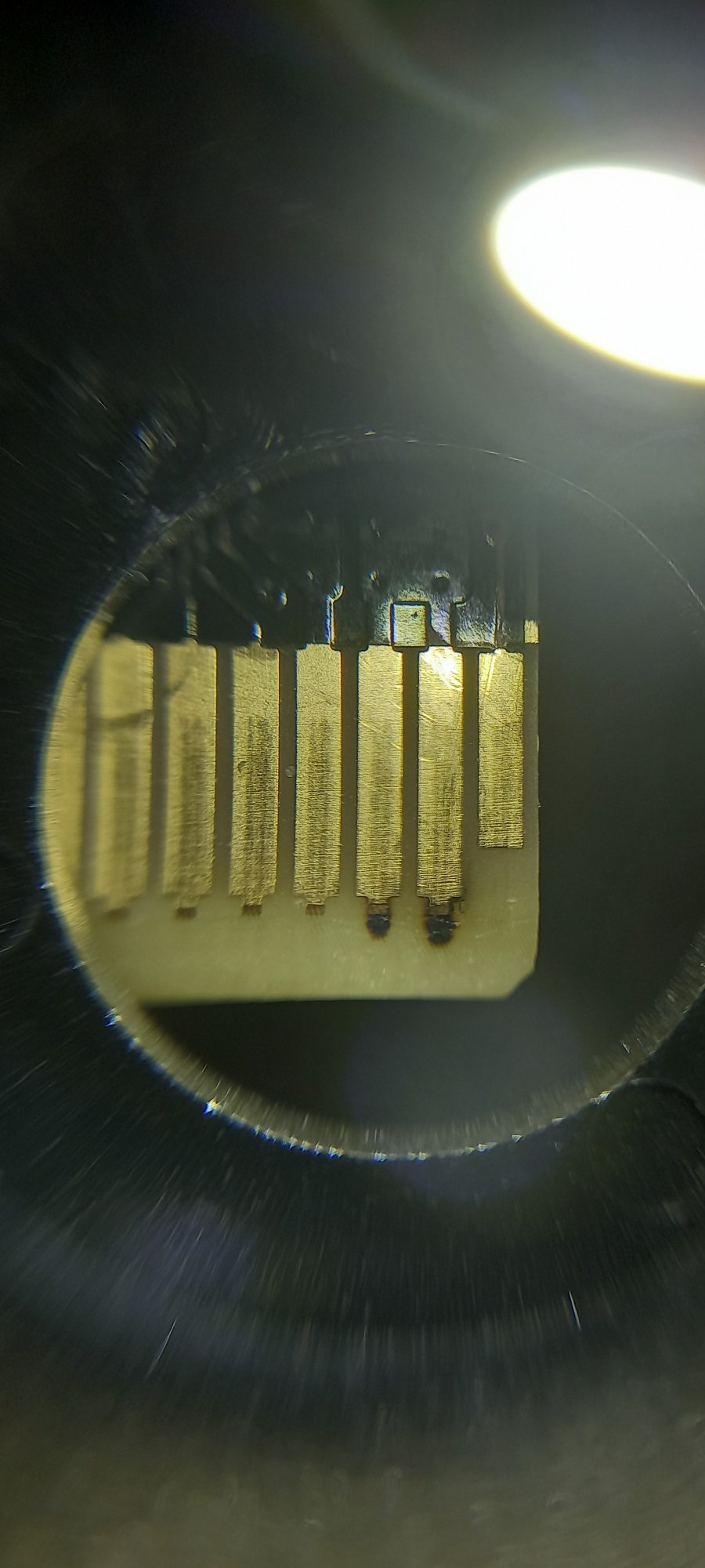 Only damage 12V PCIE Pins.jpg Only damage 12V PCIE Pins.jpg